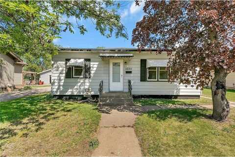 1030 31st Avenue N, Saint Cloud, MN 56303