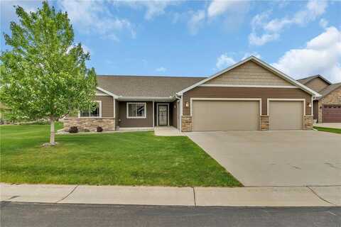 185 Glenview Loop, Saint Cloud, MN 56303