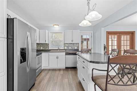 12420 Chippewa Lane, Burnsville, MN 55337