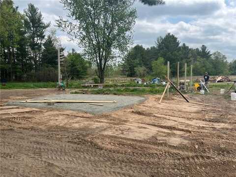 N2978 US Highway 12, Humbird, WI 54746