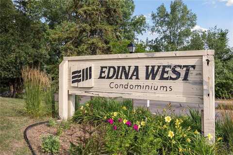 6085 Lincoln Drive, Edina, MN 55436