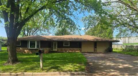 913 Spring Valley Avenue NW, Preston, MN 55965