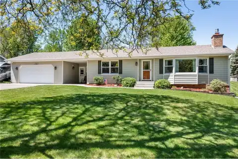15122 Green Oaks Trail SE, Prior Lake, MN 55372
