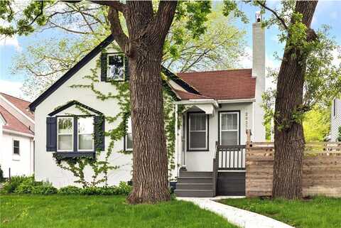 3937 Ewing Avenue S, Minneapolis, MN 55410