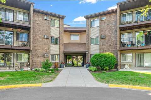 3425 Golfview Drive, Eagan, MN 55123