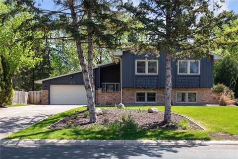 10525 Blaisdell Circle, Bloomington, MN 55420