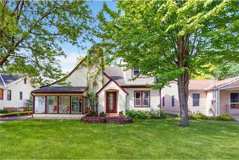 4327 W Broadway Avenue, Robbinsdale, MN 55422