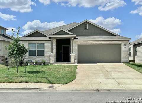 1116 Eagle, Seguin, TX 78155