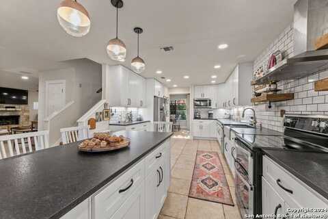 12503 WANDERING TRL, San Antonio, TX 78249