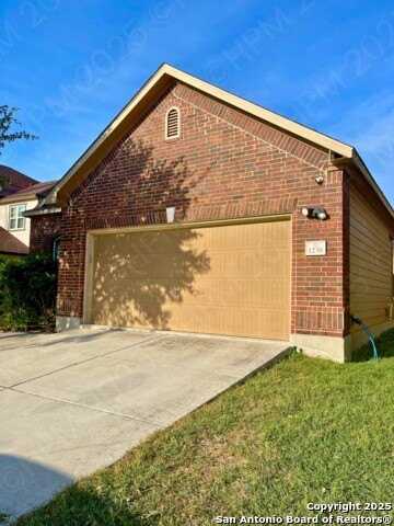 1239 LAKE PT, San Antonio, TX 78245