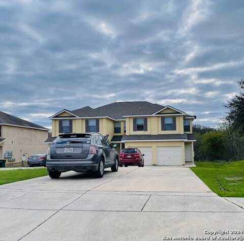 10607 Mathom Landing, Universal City, TX 78148