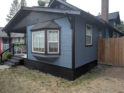 2618 W Kiernan Ave, Spokane, WA 99205