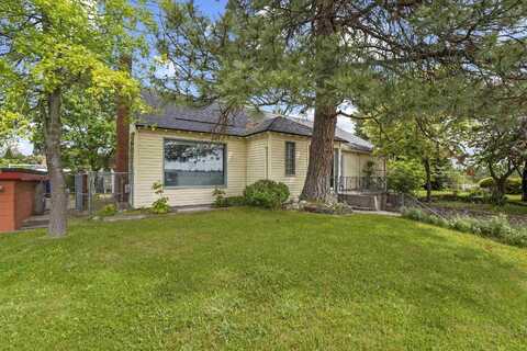 3110 W Riverview Dr, Spokane, WA 99205