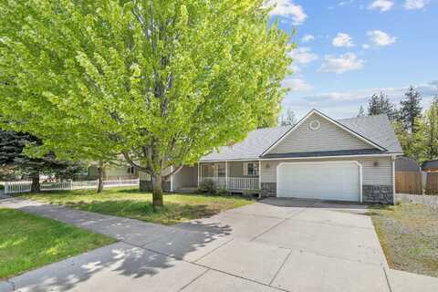 2450 E Black Forest Ave, Post Falls, ID 83854