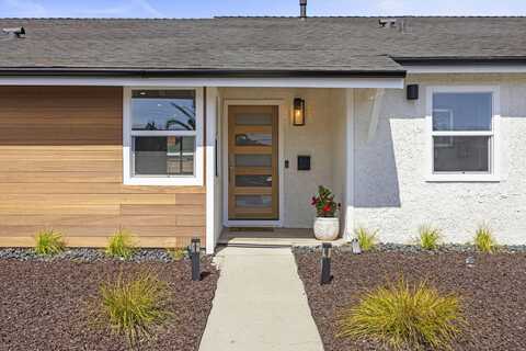 1711 Rialto Street, OXNARD, CA 93035
