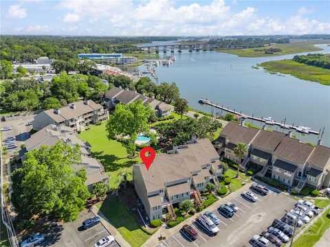 3005 River Drive, Savannah, GA 31404