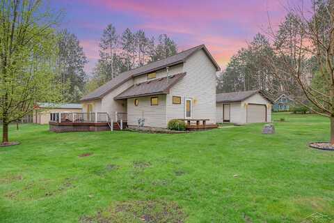 217 Maple, Roscommon, MI 48653