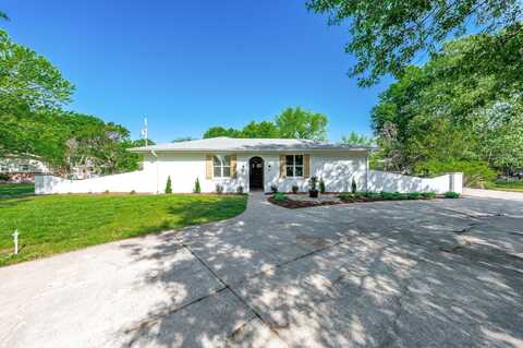 11426 W Valley Hi Dr., Wichita, KS 67209