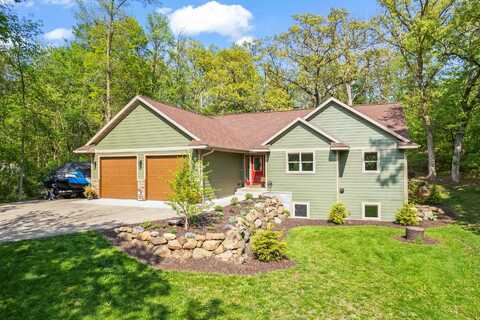 S7698 Grandview Avenue, Merrimac, WI 53561