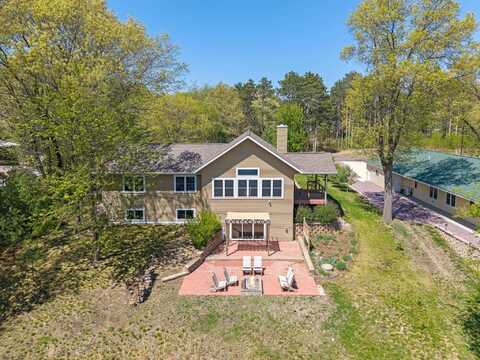 450 Lake Avenue, Montello, WI 53949