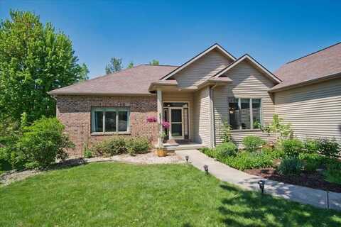6816 Algonquin Drive, Middleton, WI 53562
