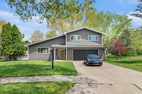 4518 Village Lane, Madison, WI 53704