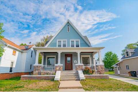 315 W Marion Street, Portage, WI 53901