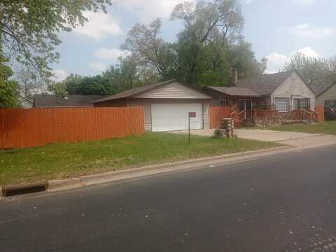1445 Bayliss Avenue, Beloit, WI 53511