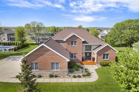 863 Augusta Drive, Oregon, WI 53575