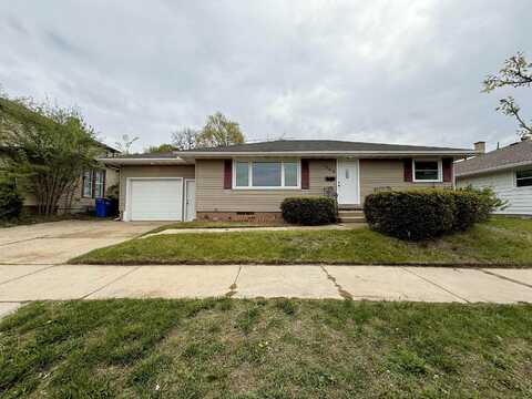 1005 Dewitt Street, Portage, WI 53901