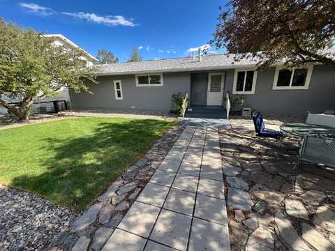 2935 Arizona, Los Alamos, NM 87544