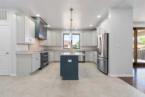 220 Grand Canyon Drive, White Rock, NM 87547