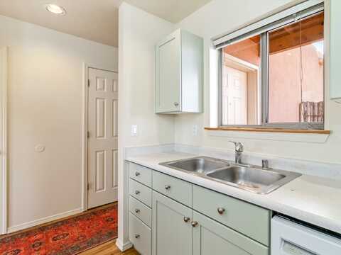 3300 Rufina Street, Santa Fe, NM 87507
