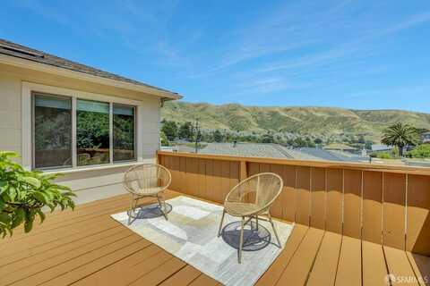 925 Hemlock Avenue, South San Francisco, CA 94080