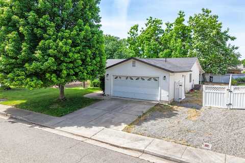 3621 Culwood Lane, Anderson, CA 96007