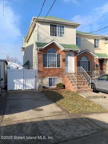 68 Fillmore Avenue, Staten Island, NY 10314
