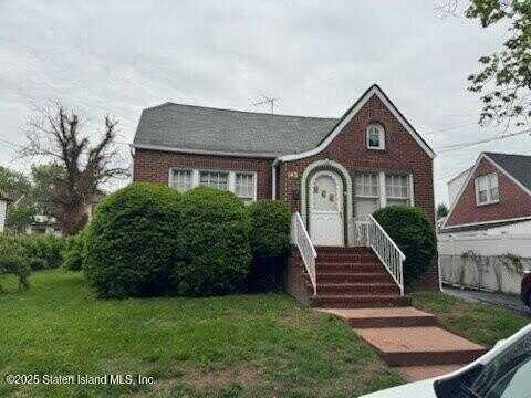 143 Bedford Avenue, Staten Island, NY 10306