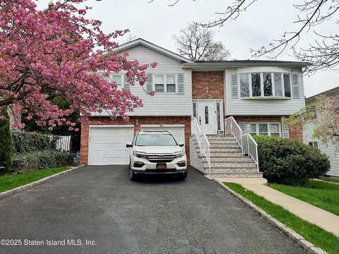 11 Hallister Street, Staten Island, NY 10309