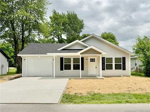 555 Mann Avenue, Austin, IN 47102