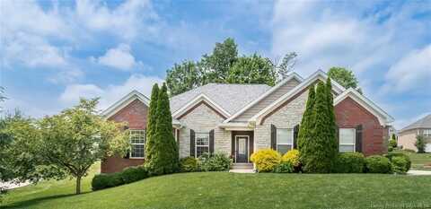 3417 Royal Lake Drive, Floyds Knobs, IN 47119
