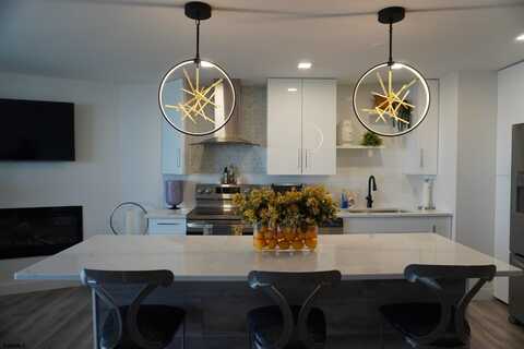 100 S Berkley Sq, Atlantic City, NJ 08401