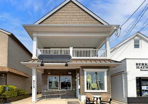 9315 Ventnor Ave, Margate City, NJ 08402