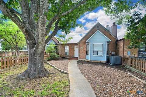 736 Summerwood Drive, New Braunfels, TX 78130