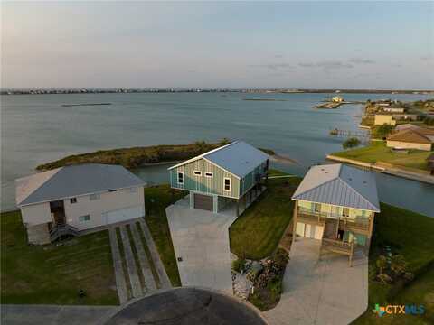 121 BUFFLEHEAD Lane, Rockport, TX 78382