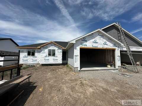 574 Cutler Avenue, Sugar City, ID 83448