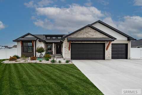 582 E Sterling Drive, Idaho Falls, ID 83404