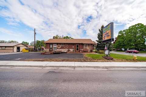 1225 E 17th Street, Idaho Falls, ID 83404