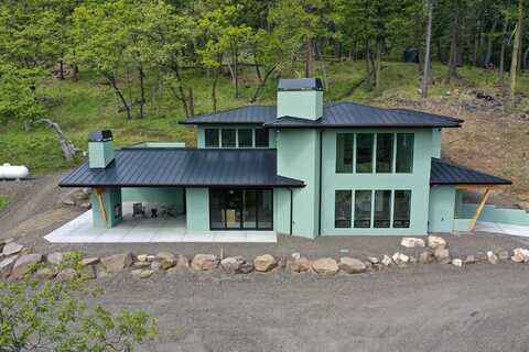8612 Hwy 66, Ashland, OR 97520