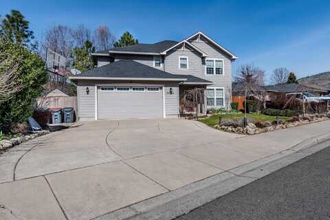3059 Sycamore Way, Medford, OR 97504