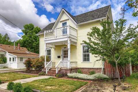 173 Helman Street, Ashland, OR 97520